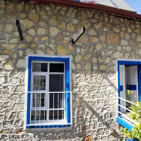 منزل للإقامة Stone *